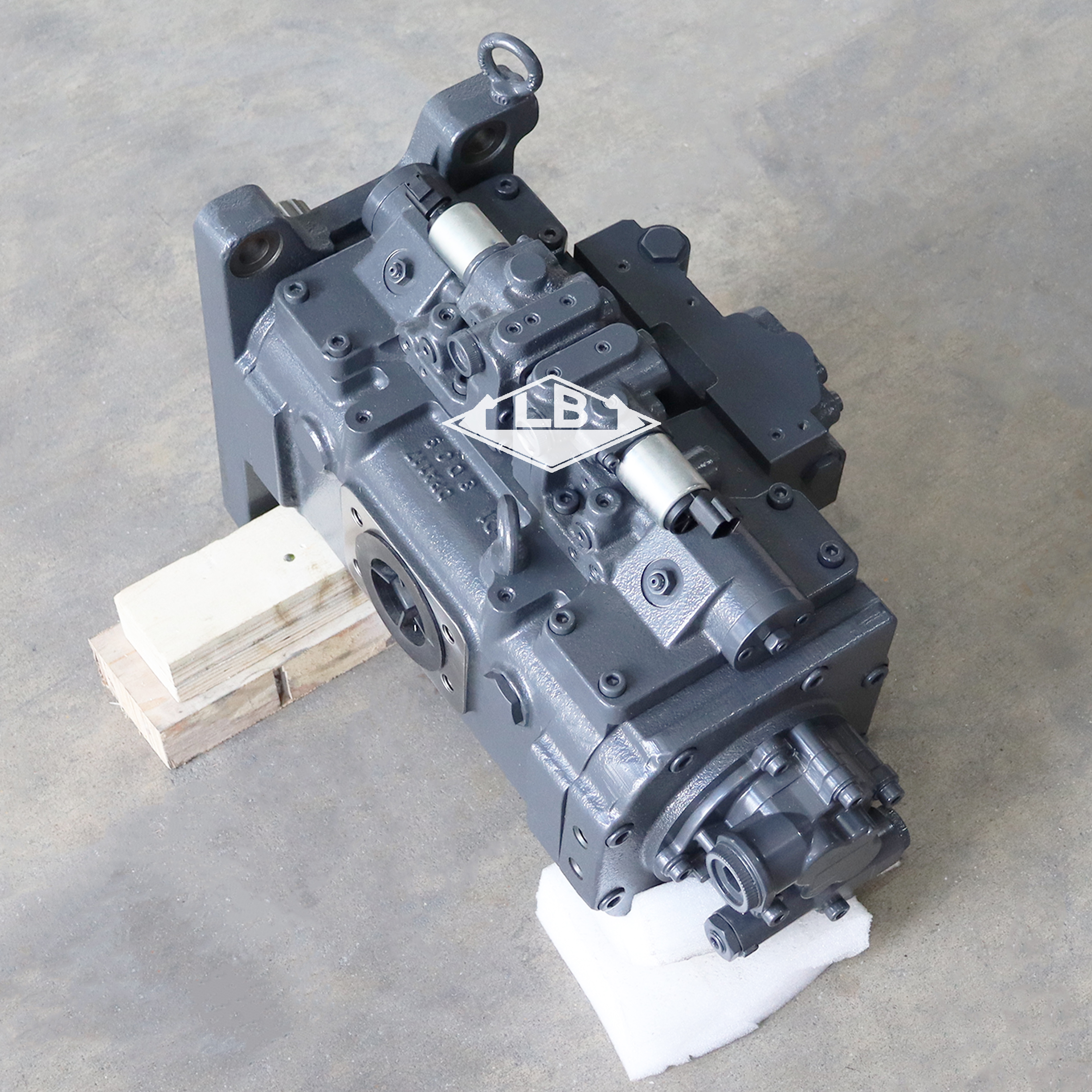 EC200D 液压泵(6) EC200D 液压泵(6)