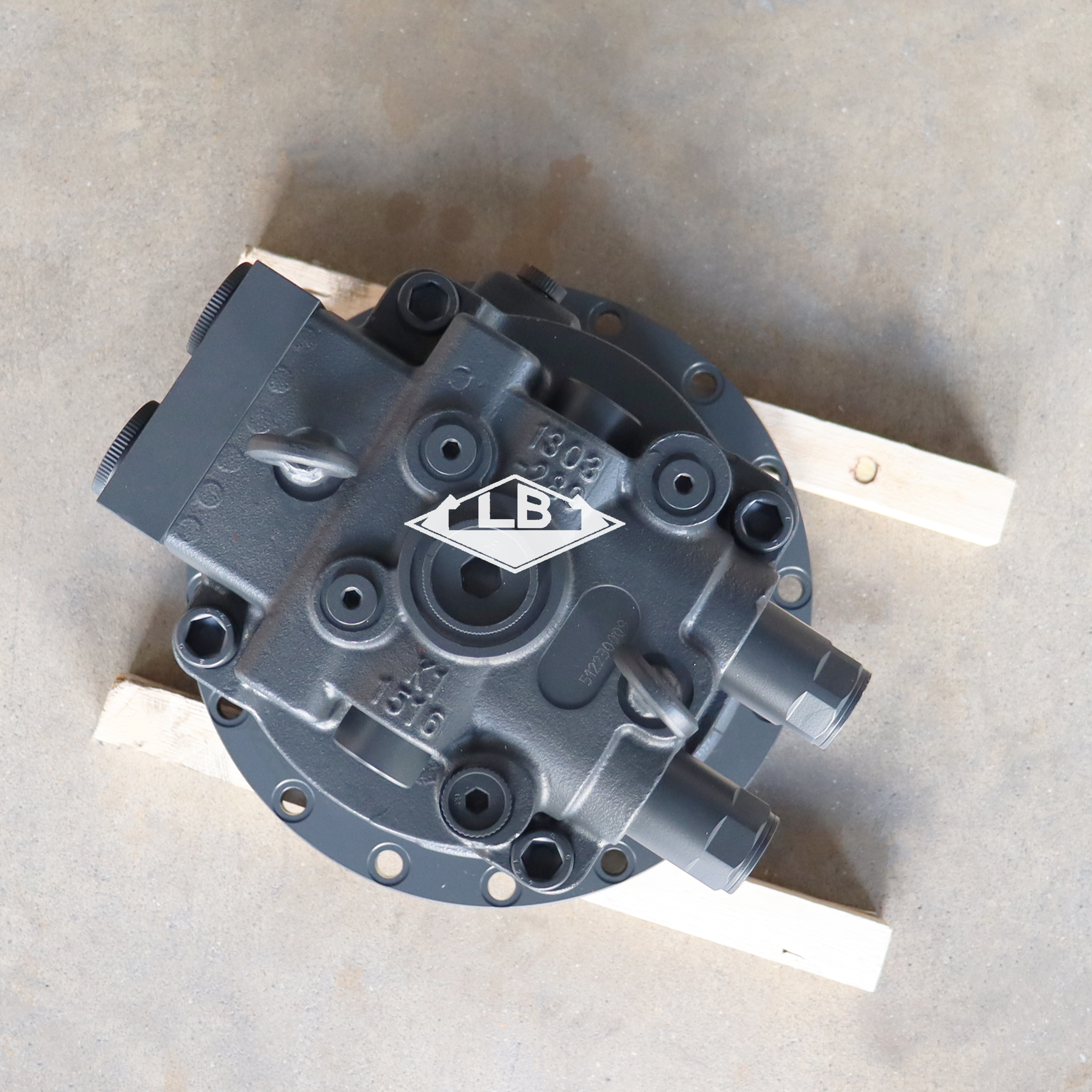 SH200 回转马达(4) SH200 回转马达(4)