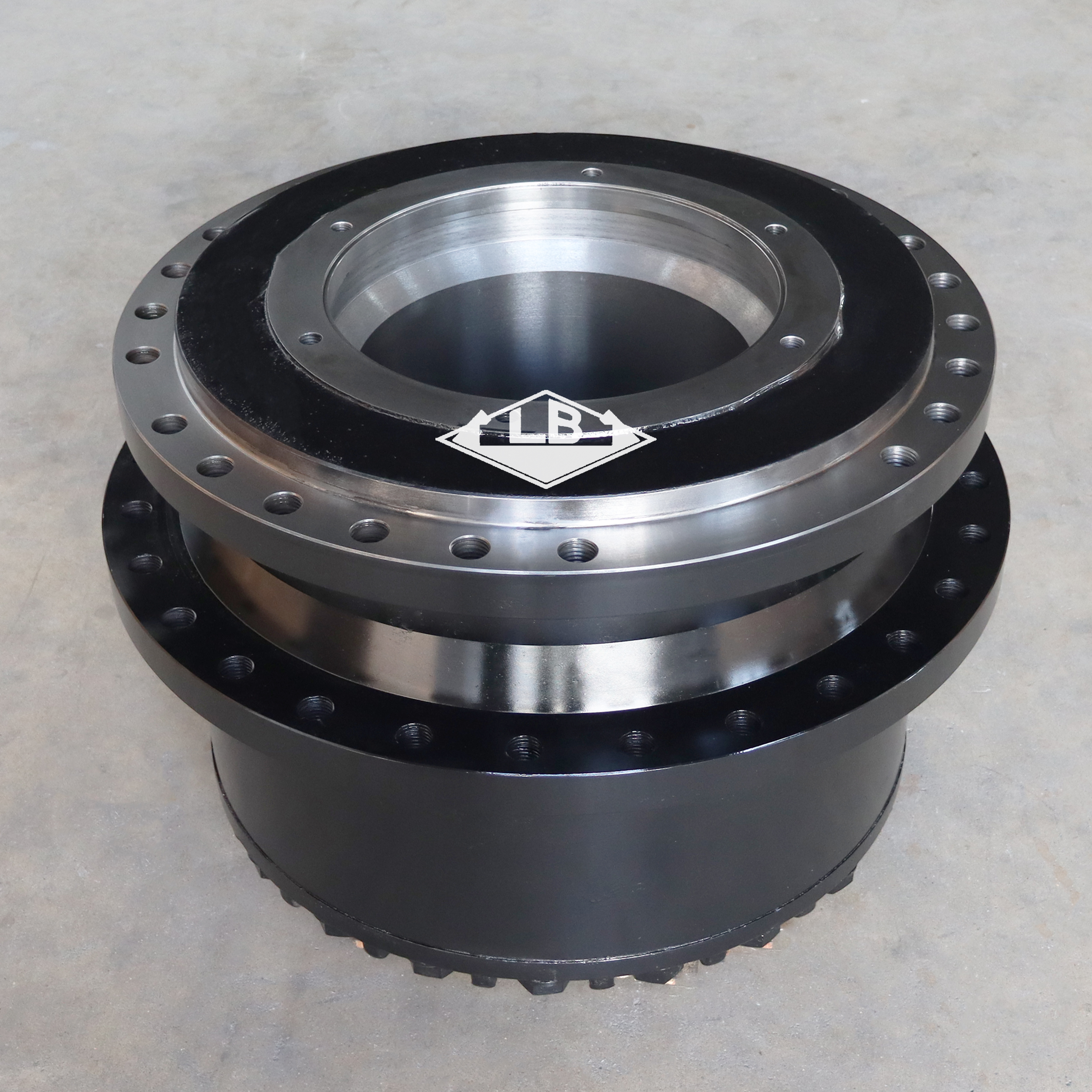 E390 行走牙箱(2) E390 行走牙箱(2)