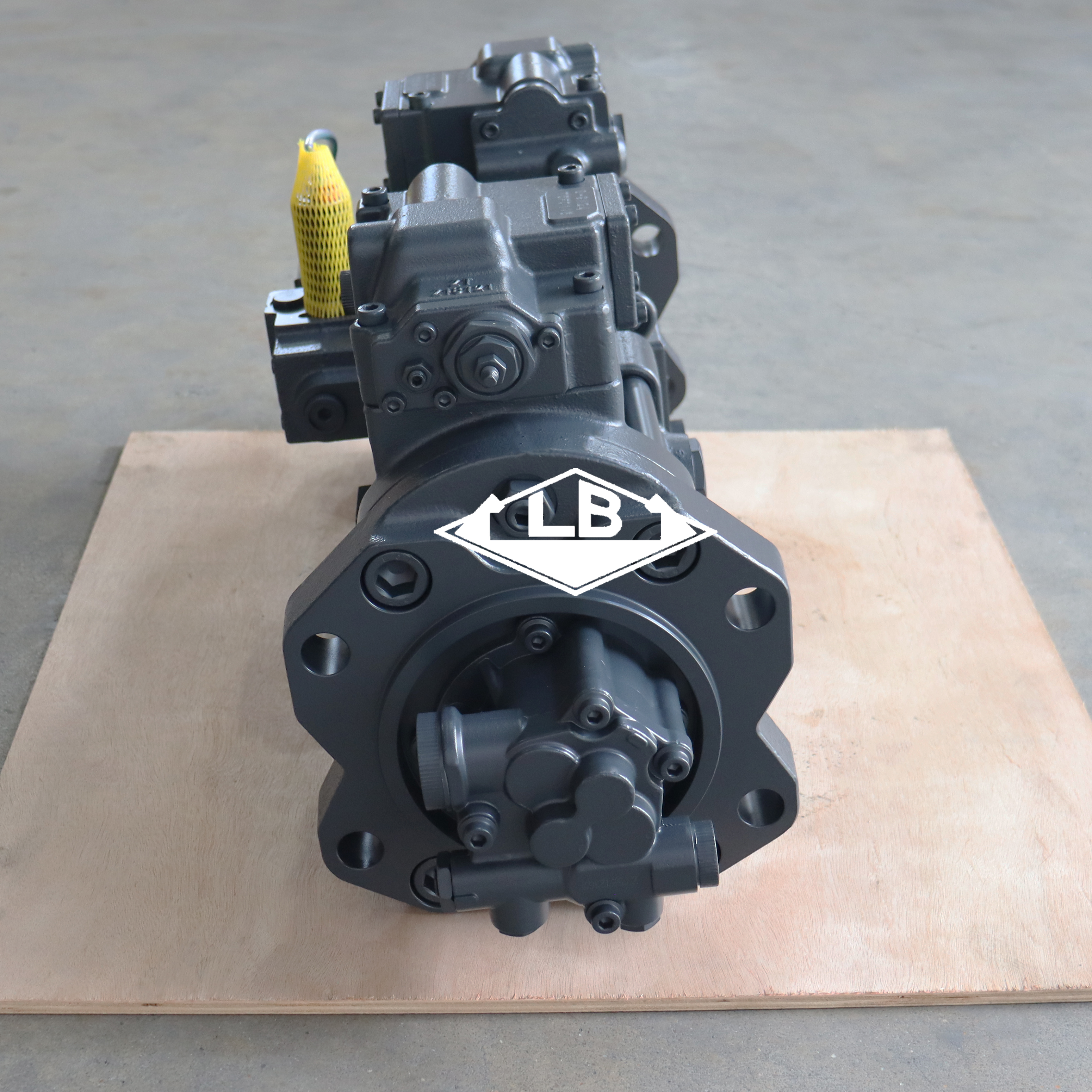 JCB220 液压泵(4) JCB220 液压泵(4)