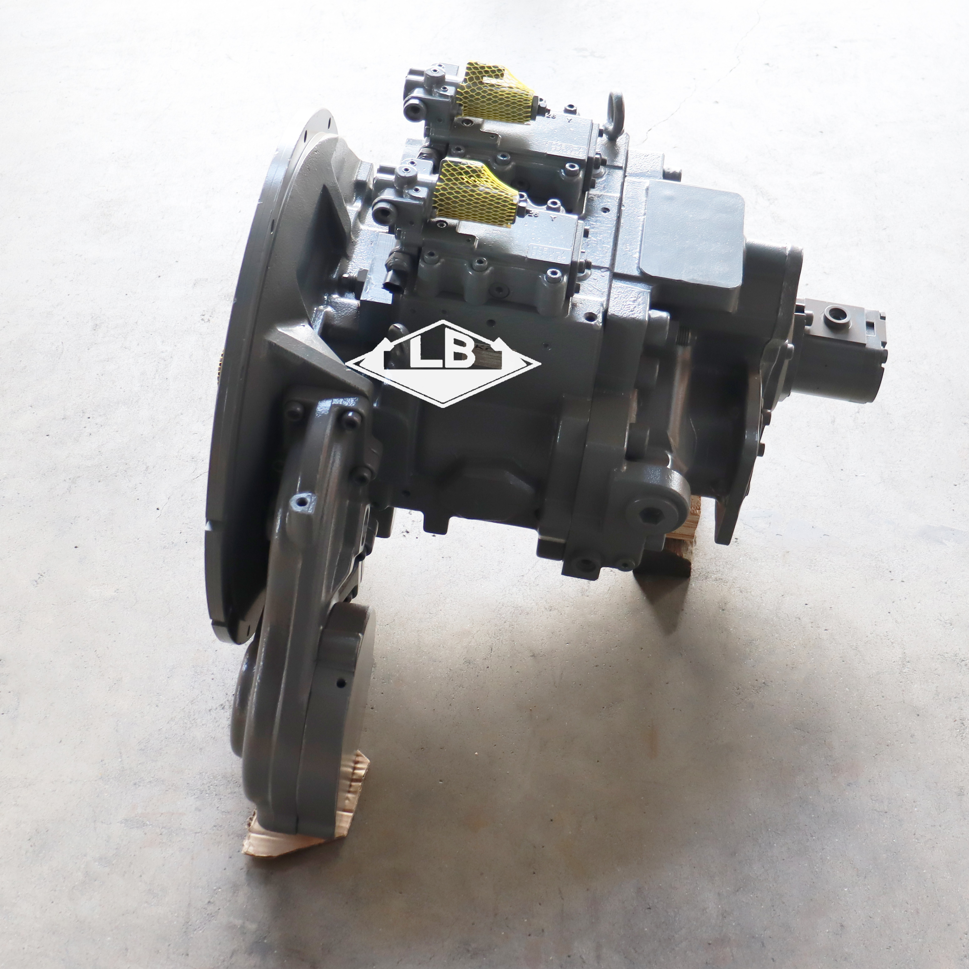 ZX500-3 液压泵(8) ZX500-3 液压泵(8)