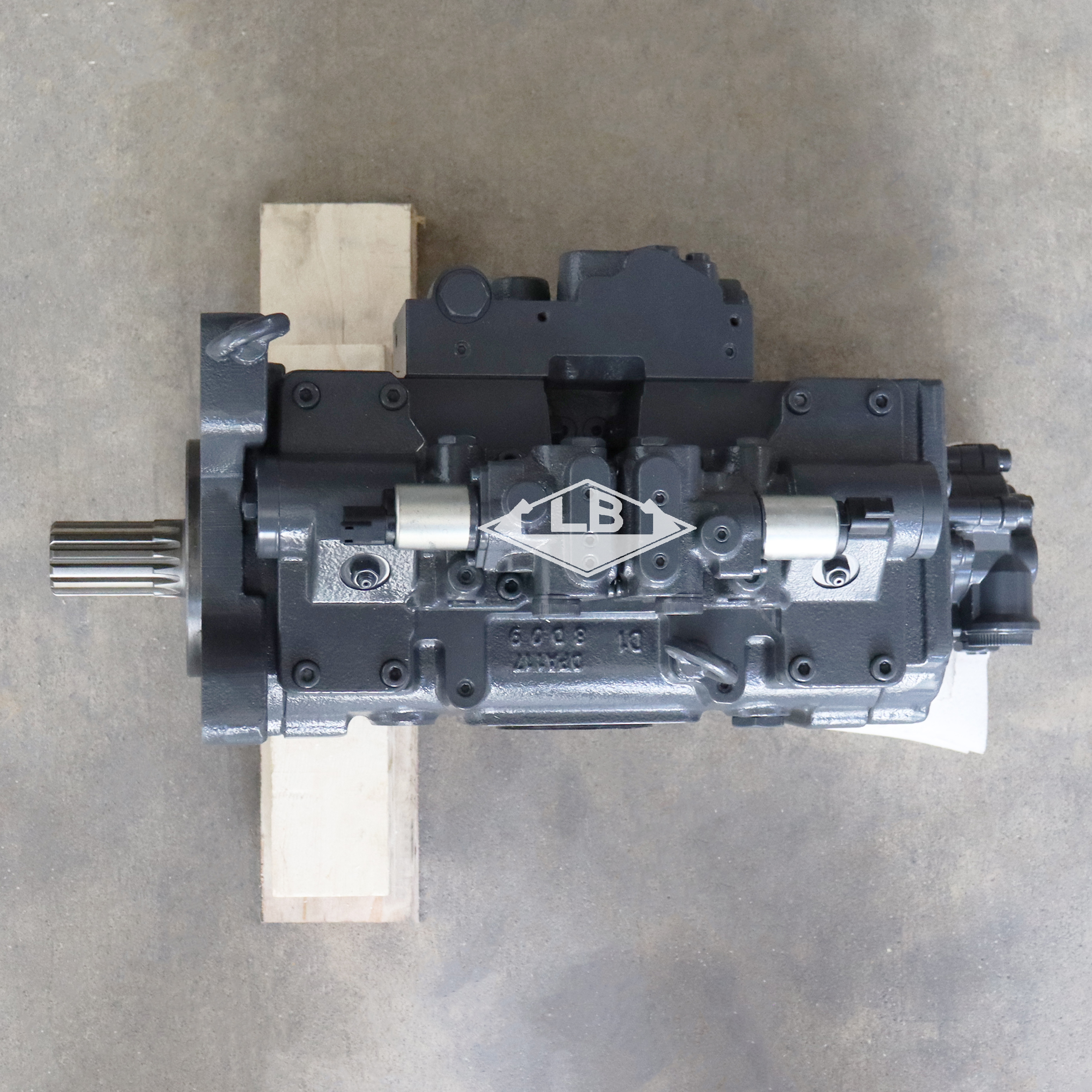 EC200D 液压泵(4) EC200D 液压泵(4)