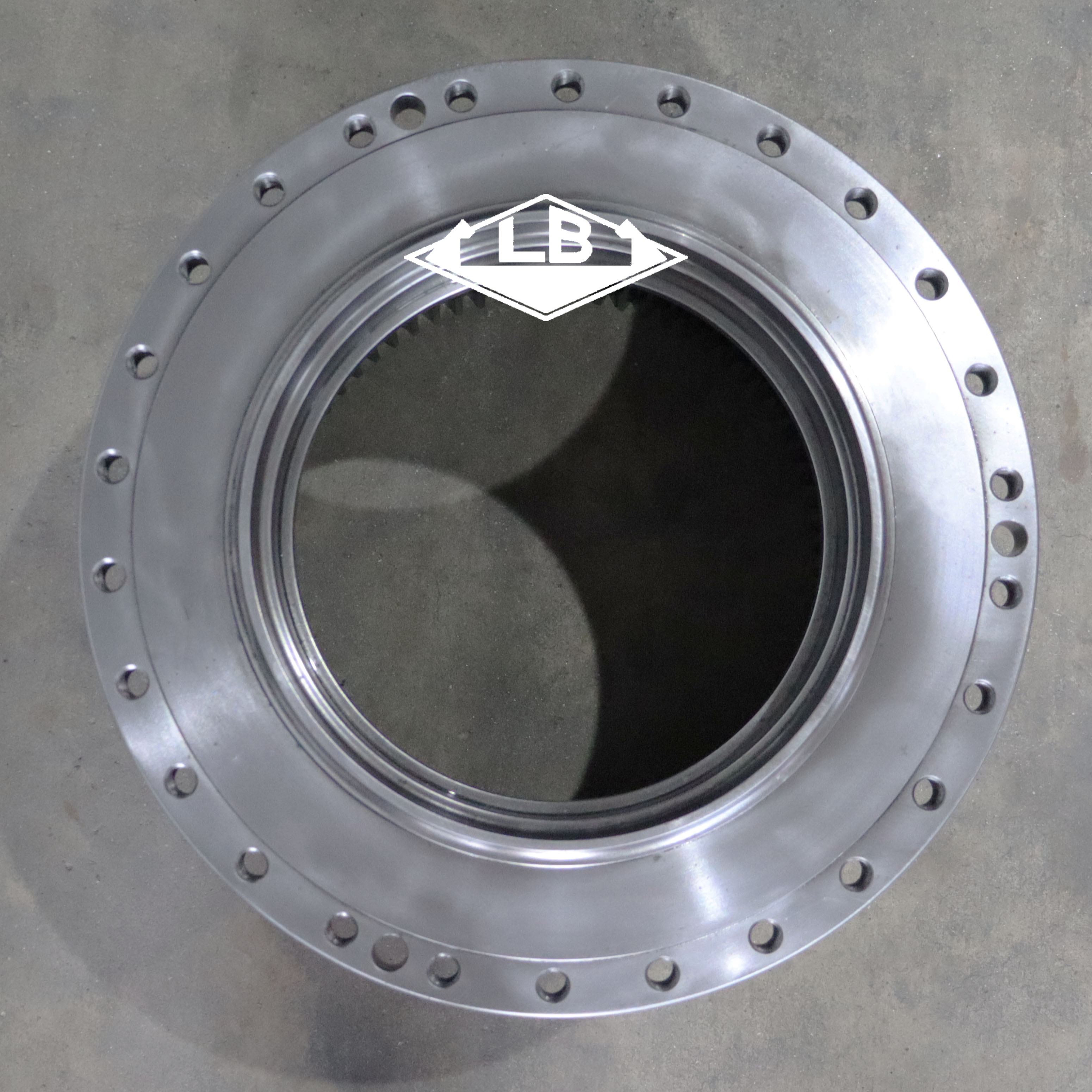 SK200-8 SK210-8 E215B TRAVEL HOUSING YN15V00037S001 HUB FOR KOBELCO NEW HOLLAND EXCAVATOR