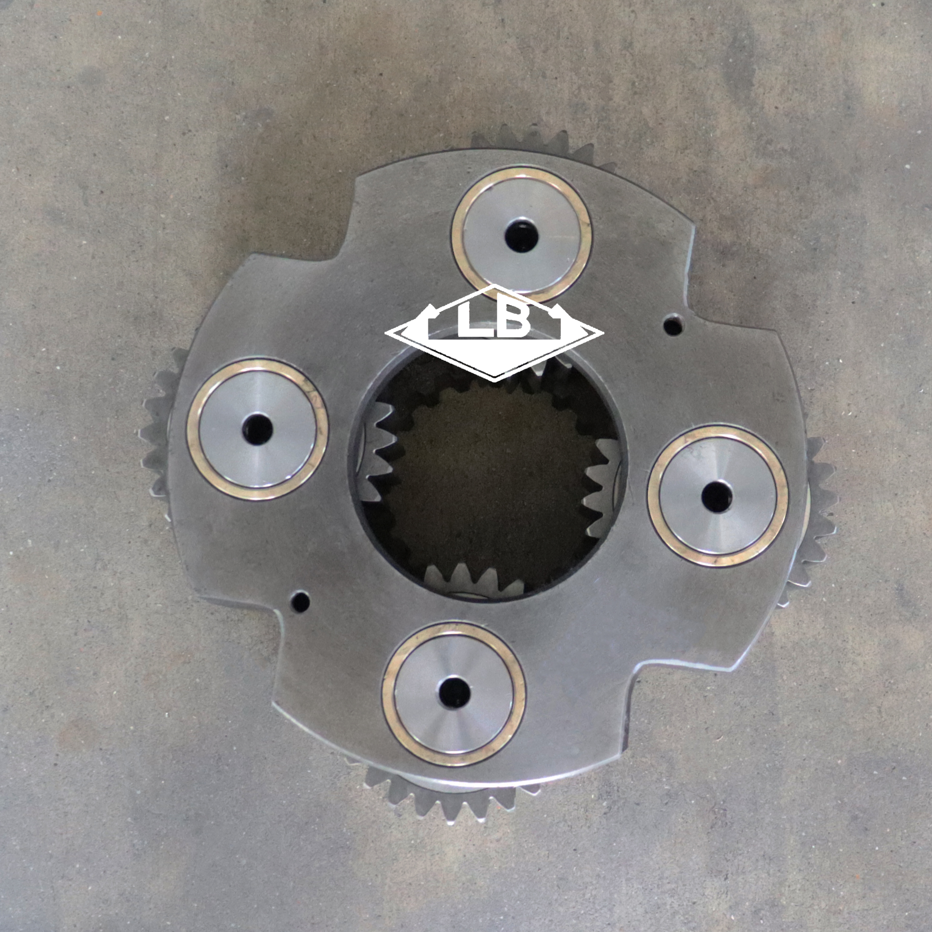 R290-9 R300-9 R305-9 XKAQ-00467  NO2 CARRIER ASSY SWING REDUCTION GEAR PARTS APPLY FOR HYUNDAI EXCAVATOR