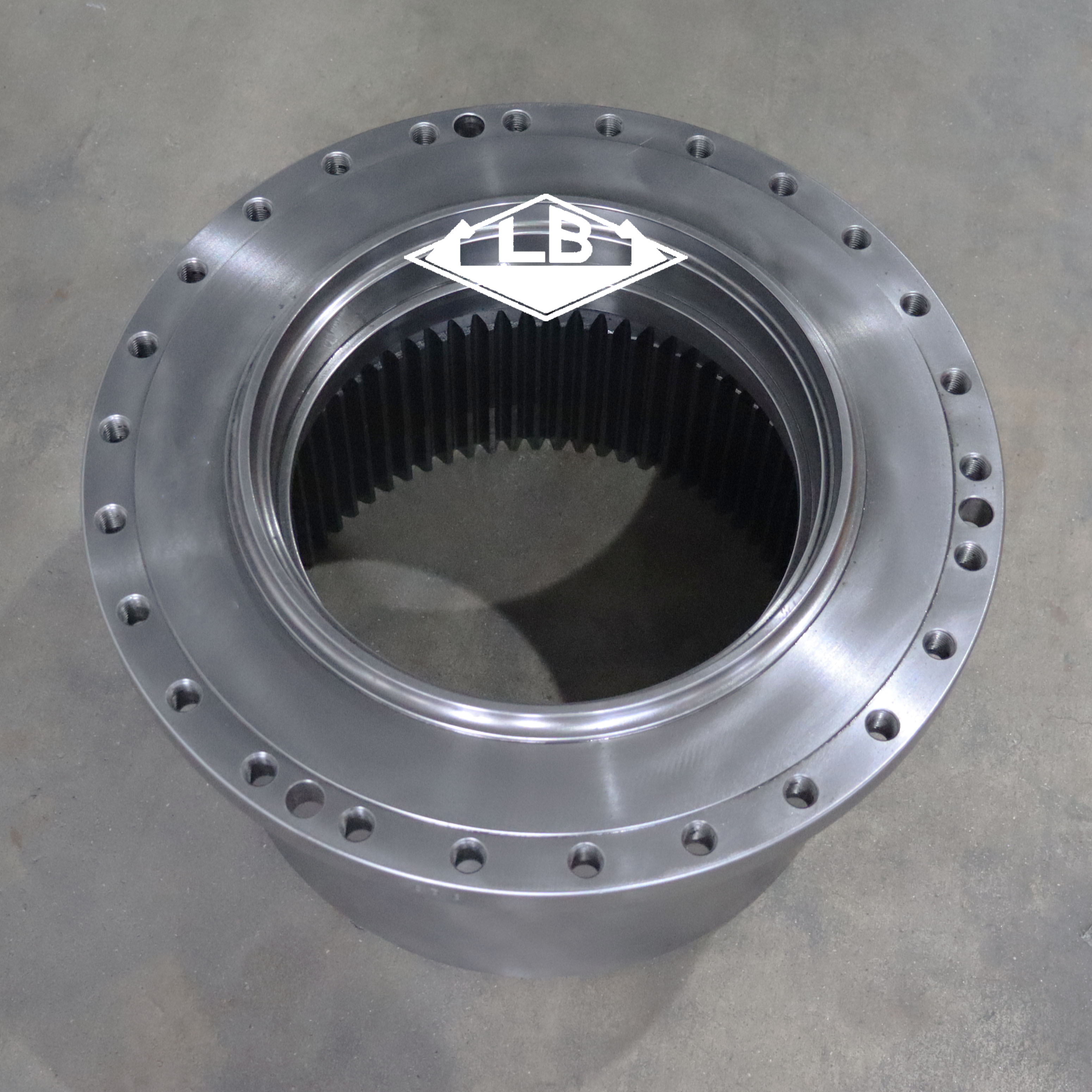 SK200-8 SK210-8 E215B TRAVEL HOUSING YN15V00037S001 HUB FOR KOBELCO NEW HOLLAND EXCAVATOR