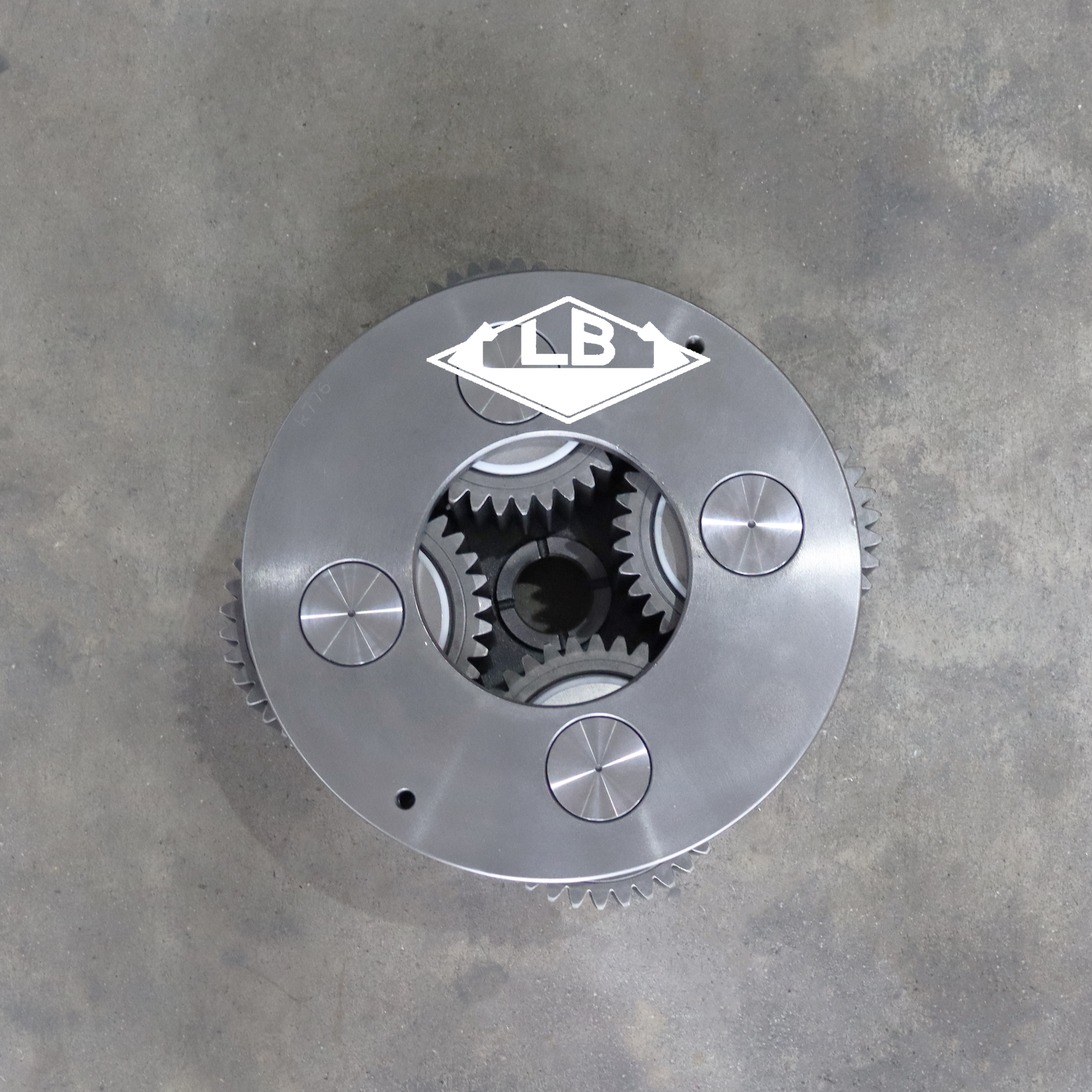 R250-9 R260-9 NO2 CARRIER ASSY XKAH-01282 TRAVEL REDUCTION GEARBOX PARTS APPLY FOR HYUNDAI EXCAVATOR