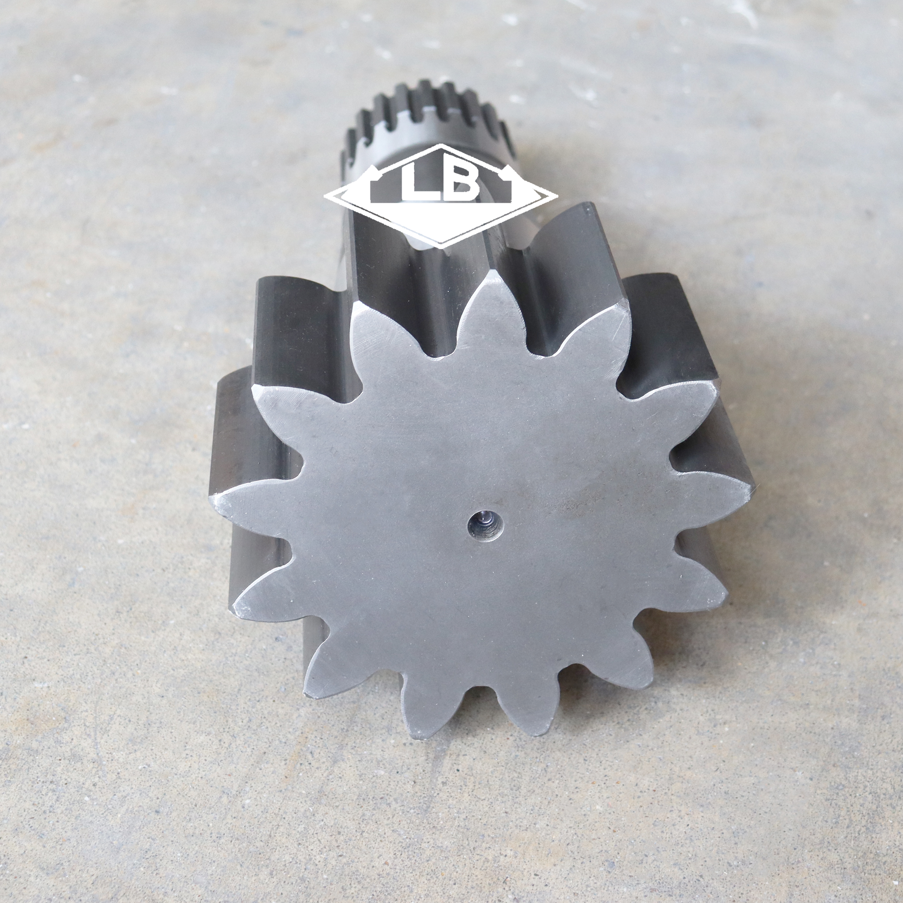 EC200 EC210 SWING PINION SHAFT VOE14528929 SWING REDUCTION GEARBOX PARTS FOR VOLVO EXCAVATOR 