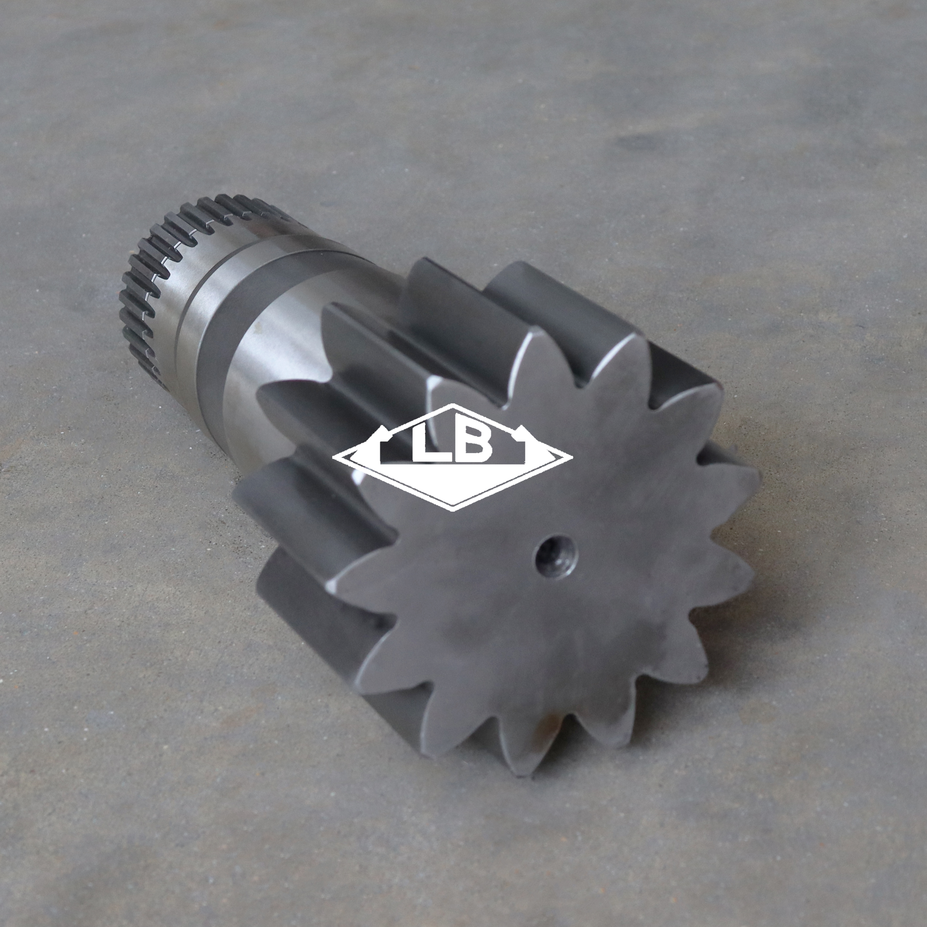 SK210-9 SK210HD-8 SWING PINION SHAFT YN32W01125P1 SWING SHAFT GEAR FOR KOBELCO EXCAVATOR