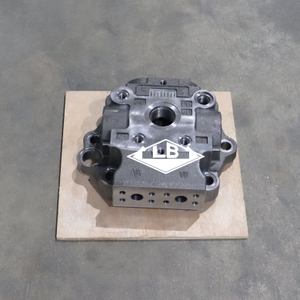 R210-9 R220-9 SWING MOTOR COVER 39Q6-11280 39Q6-11281 SWING MOTOR CASING VALVE APPLY FOR HYUNDAI EXCAVATOR