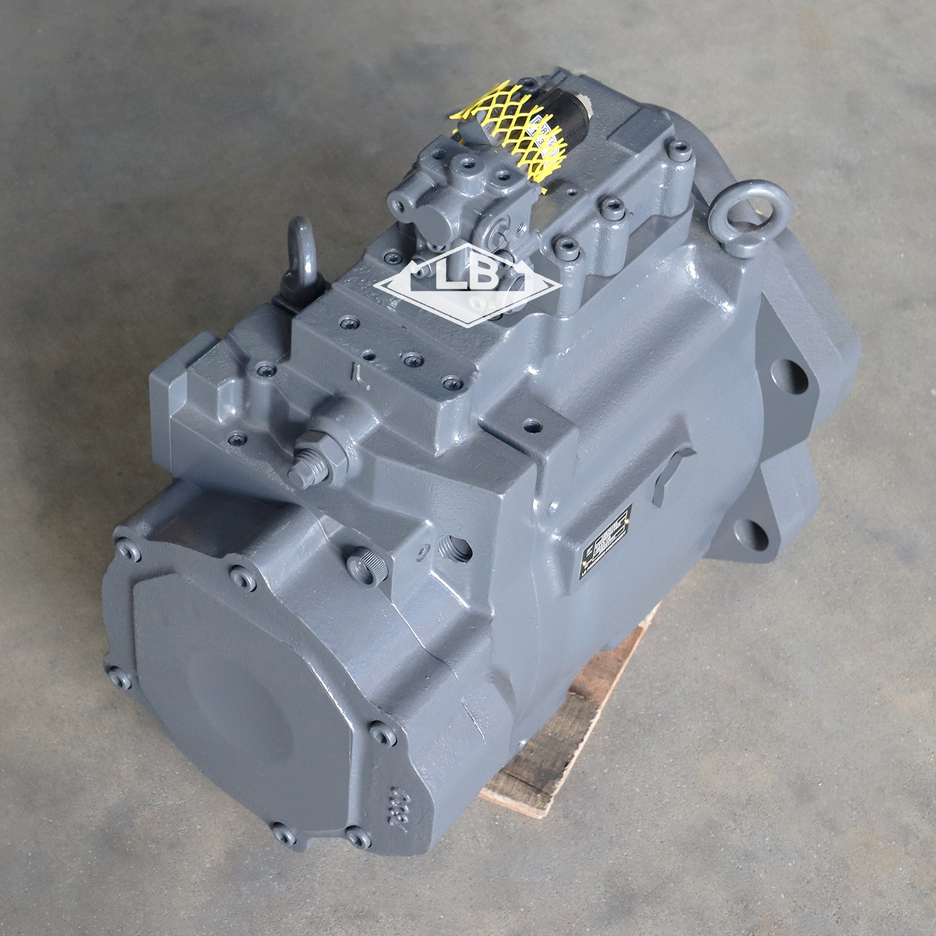 VOLVO EC950E MAIN PUMP K3V280 VOE14670155 EC950 Hydraulic pump