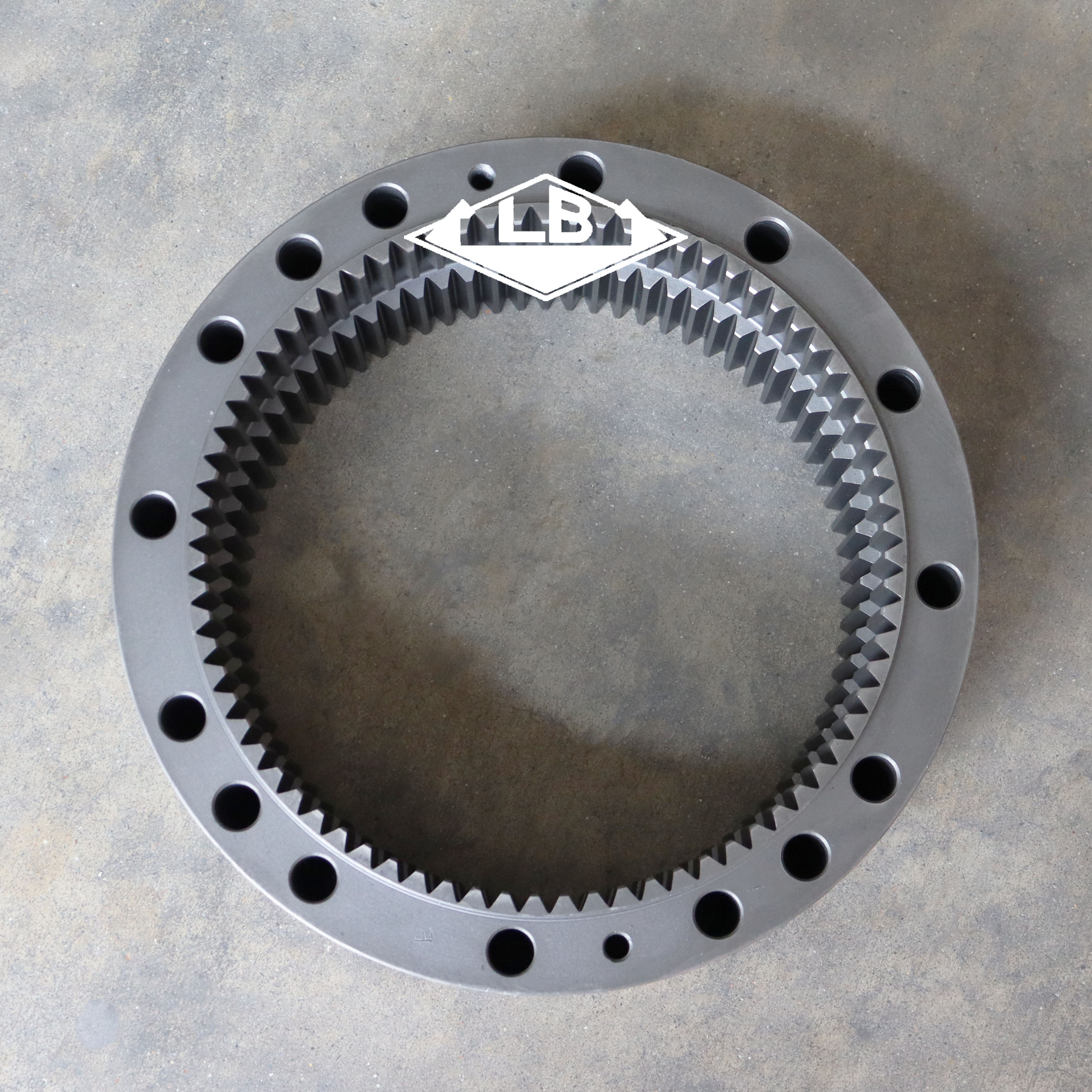 R200 R210-7 SWING RING GEAR XKAQ-00779 XKAQ-00073 SWING GEARBOX SAPRE PARTS FOR HYUNDAI EXCAVATOR