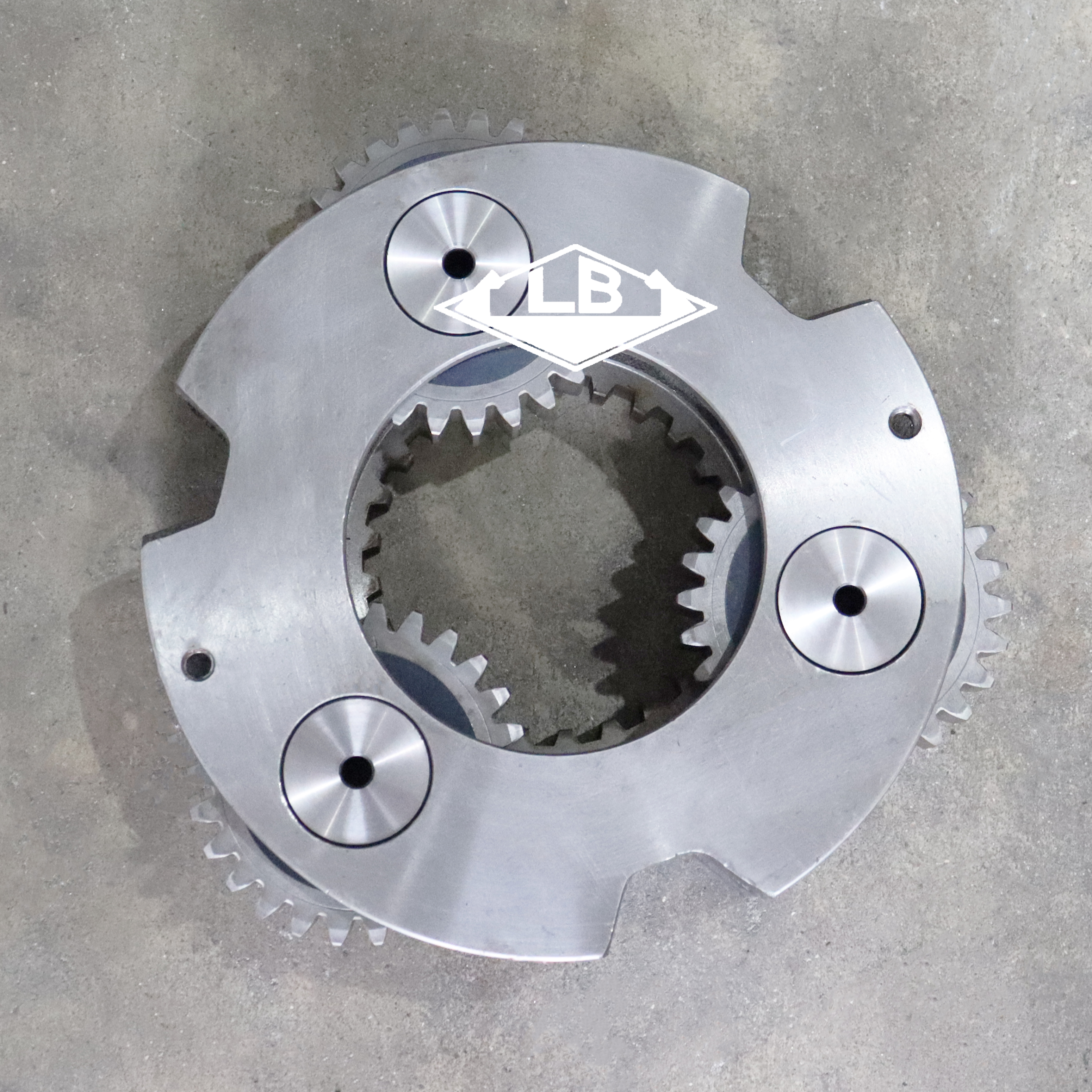 R360-7 TRAVEL NO2 CARRIER ASSY XKAH-00991 FINAL DRIVE SPARE PARTS FOR HYUNDAI EXCAVATOR